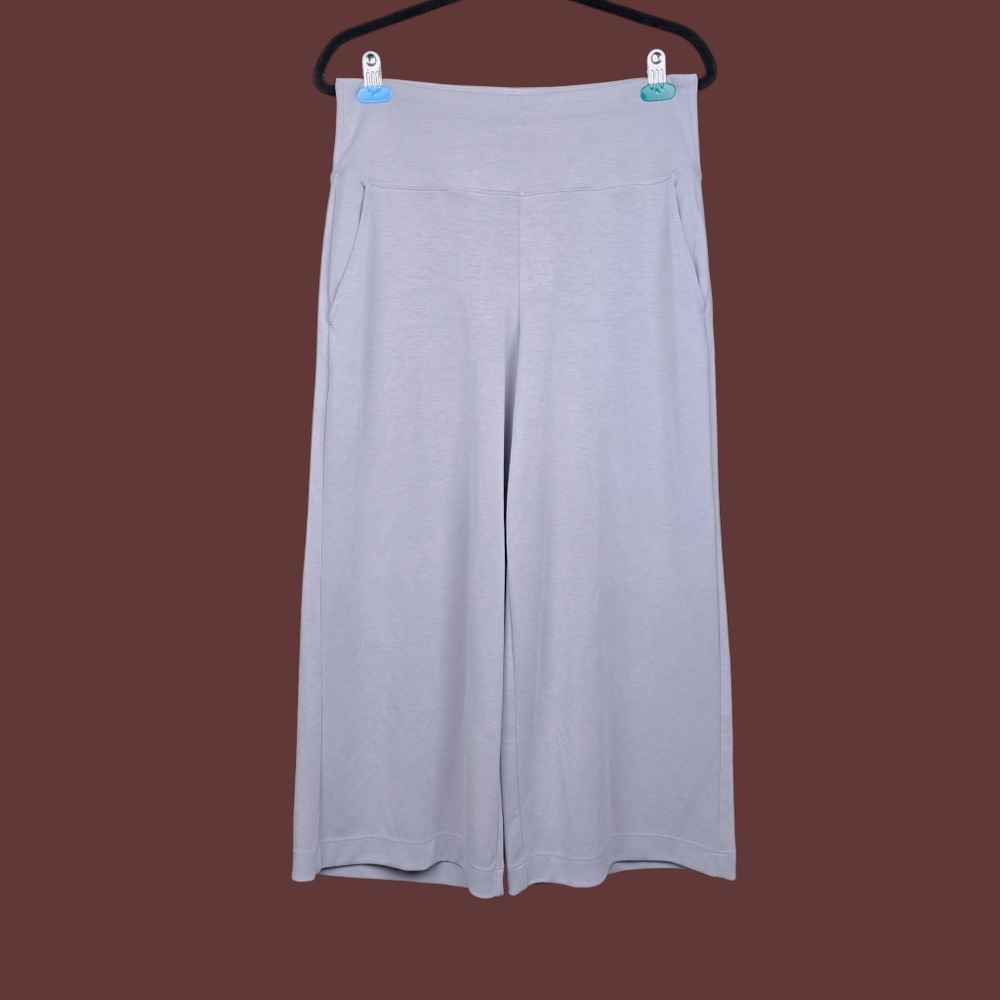 Athleta Womens Tinsel Purple Seasoft Wide Leg Crop Pant Size M